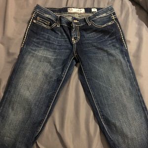 Size 27 BKE Sabrina frayed bottom capris